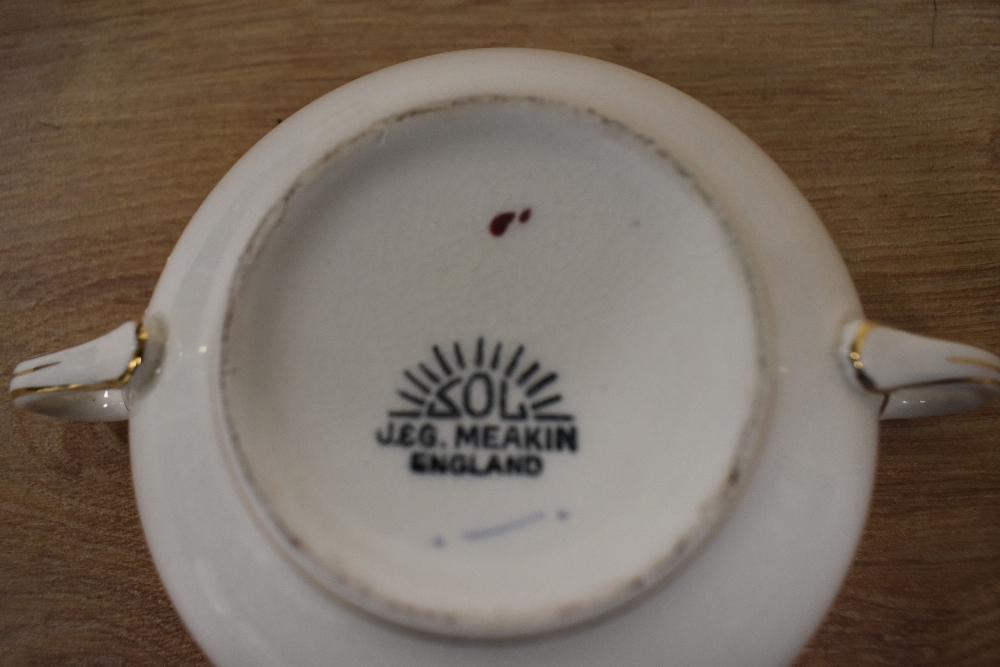 A quantity of John Maddock & Sons Ivory Ware ruby and gold coloured dinnerware - Image 3 of 3