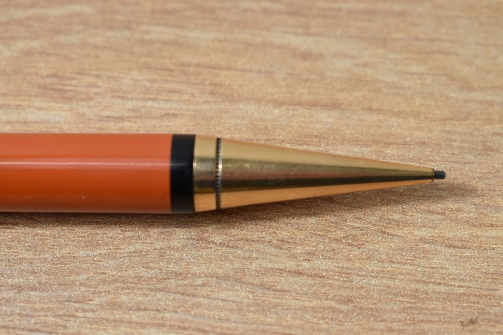 A Parker Duofold propelling pencil in red with black band to top and bottom of the barrel - Image 3 of 3