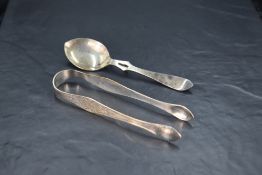 A Queen Elizabeth II silver Celtic point pattern preserve spoon, marks for Sheffield 1964, maker