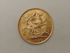 A 1914 George V Gold Half Sovereign, Royal Mint