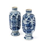 A PAIR OF CHINESE BLUE AND WHITE SMALL VASES, KANGXI PERIOD (1662-1722)