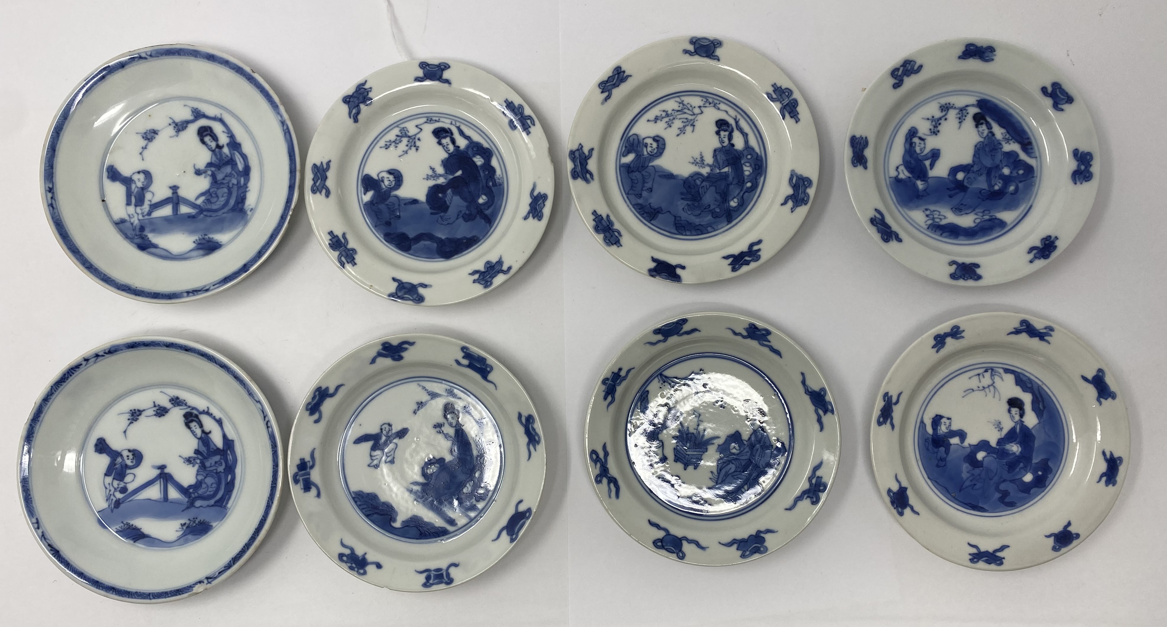 SIX SMALL MATCHED CHINESE BLUE AND WHITE DISHES, KANGXI PERIOD (1662-1722) - Image 2 of 4