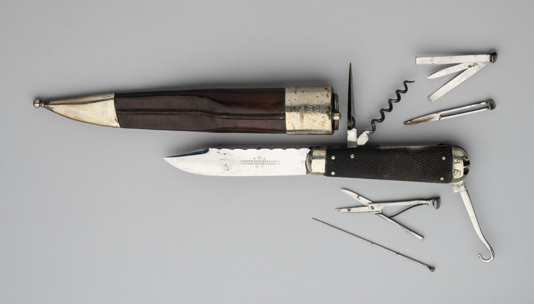 A FIXED-BLADE CAMPAIGN KNIFE, JOSEPH RODGERS & SONS, CUTLERS TO HER MAJESTY, LATE 19TH CENTURY,