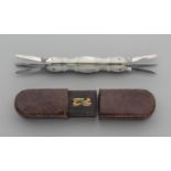 A FINE AND VERY RARE SMALL BARREL POCKET KNIFE, JOSEPH RODGERS, MAKERS TO HIS MAJESTY, NO. 6