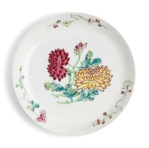 A CHINESE FAMILLE-ROSE 'CHRYSANTHEMUM' DISH, QING DYNASTY, YONGZHENG PERIOD (1723-35)