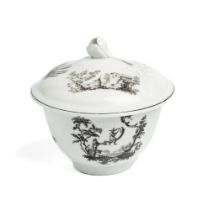 ‡ A WORCESTER SUGAR BOWL AND COVER, CIRCA 1756-60