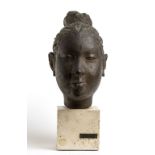 EMANUELE PANDOLFINI (Palermo, 1929): Bust with lady portrait