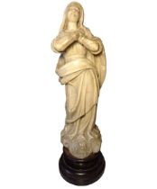 Marble sculpture depicting the Virgin in Ecstasy Italy, 16th - 17th century