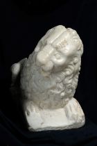 Tino di Camaino (bottega di) (Siena, 1285 circa - Napoli, 1337 circa) Marble lion stylophore firs