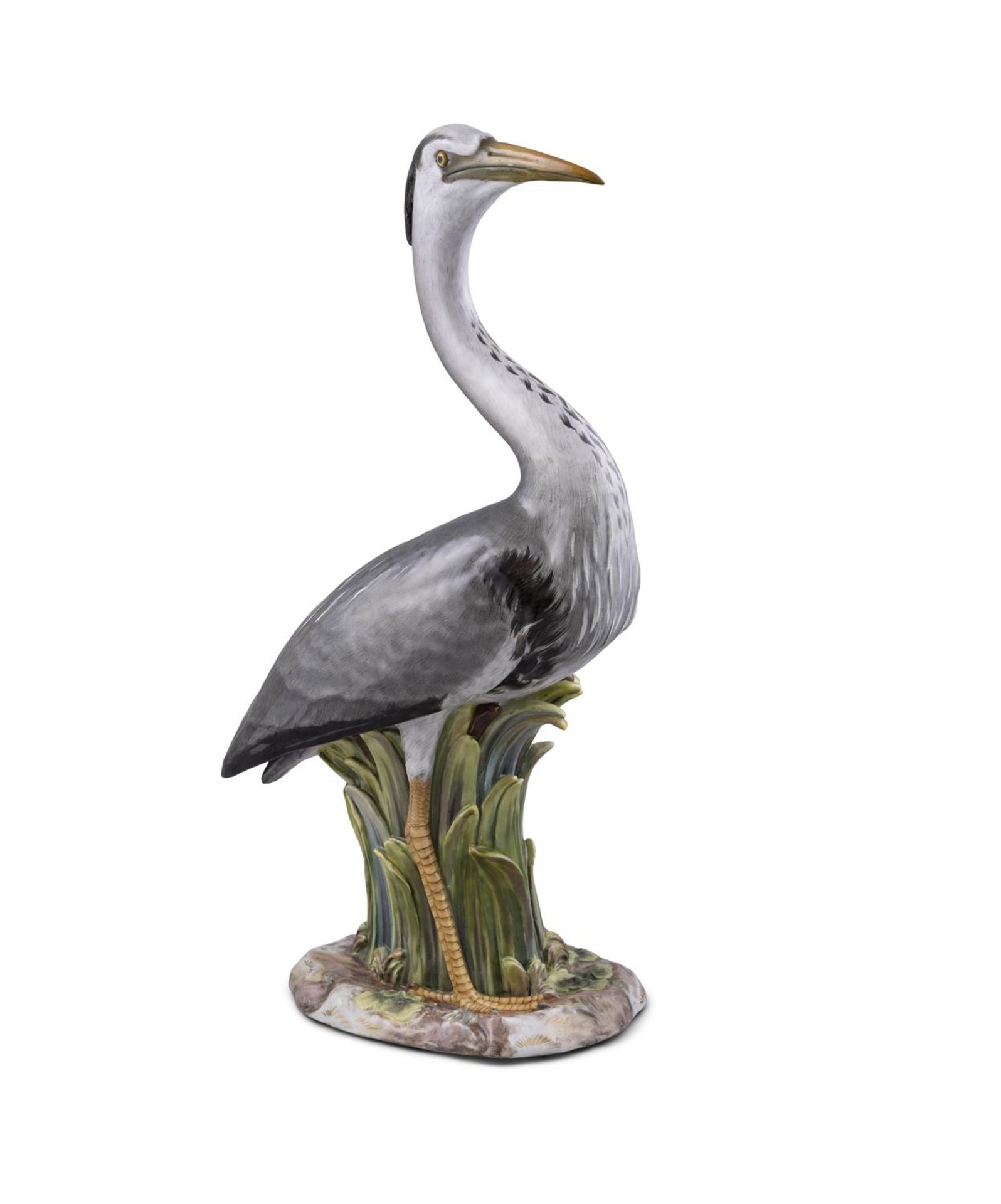 AN EXCEPTIONALLY LARGE 19TH CENTURY MEISSEN PAINTED PORCELAIN FIGURE OF A STANDING HERON IN - Image 2 of 6