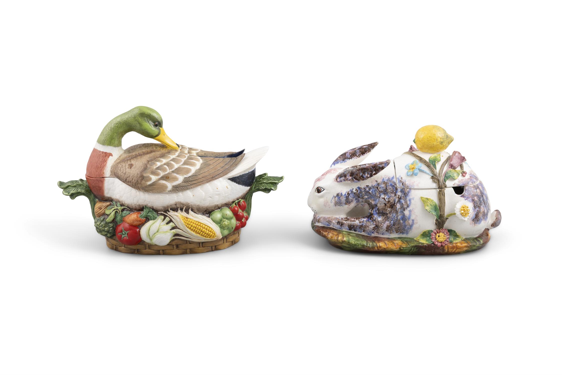 A COLLECTION comprising a polychrome China tureen in the form of a duck 35cm long; a pottery