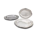 THREE GEORGIAN STYLE SILVER SERVING DISHES Sheffield 1964, 1965, in sizes, of shaped oval form