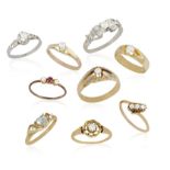 A GROUP OF 9 RINGS, six rings set with old-cut or brilliant-cut diamonds, one three stone-ring with