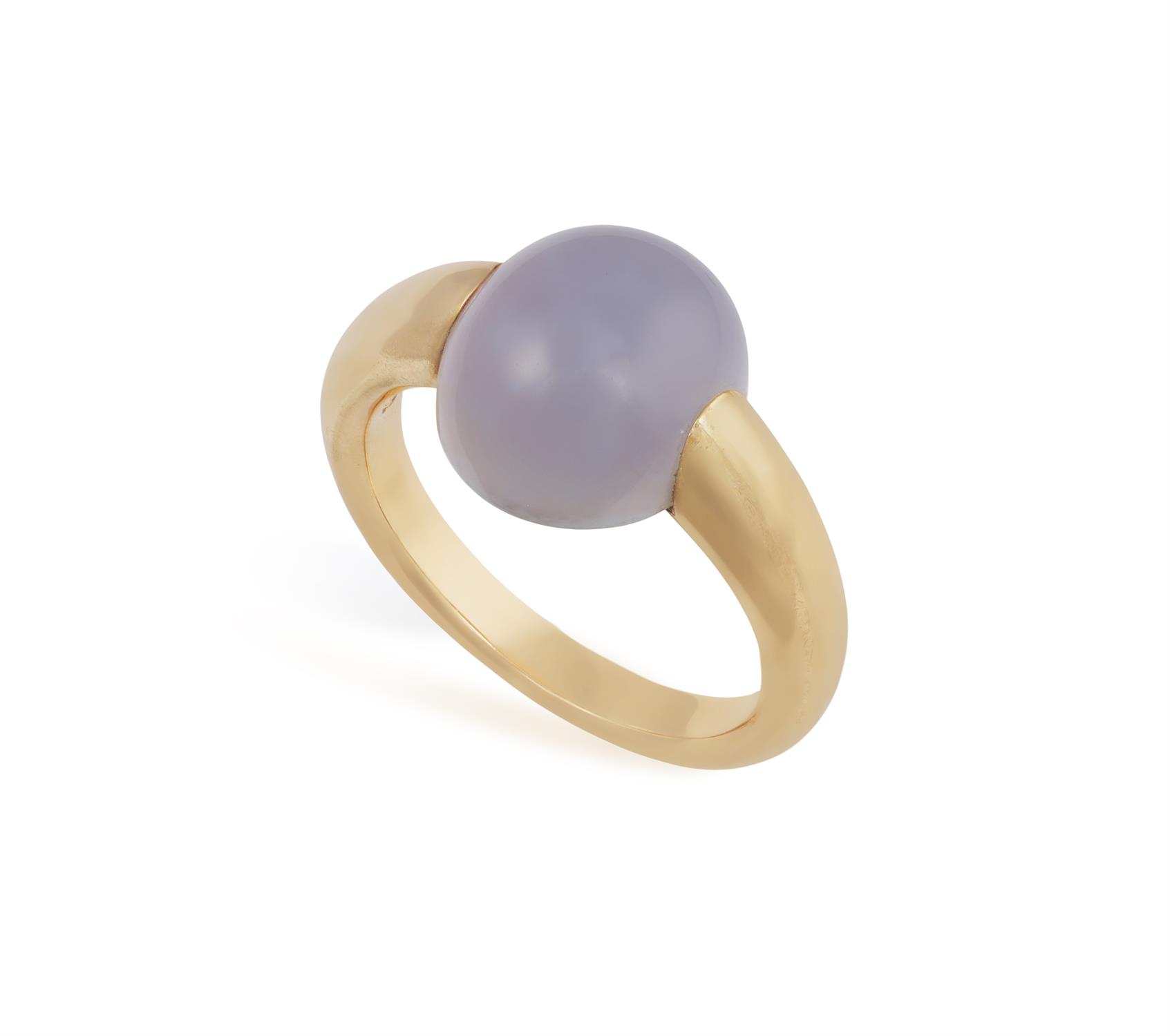 A CHALCEDONY 'M'AMA NON M'AMA' RING, BY POMELLATO Set with an oval-shaped lavender chalcedony