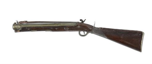 A BRASS BARREL PERCUSSION ACTION BLUNDERBUSS, 19th Century, with flared muzzle, ram rod and