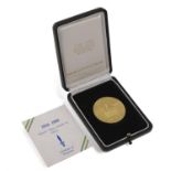 AN IRISH ‘GOLDEN JUBILEE’ COMMEMORATIVE GOLD MEDALLION ( 1916-1966) Approx 2oz The face struck