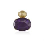 AN 18CT GOLD AMETHYST PENDANT An oval, mixed-cut amethyst in a claw setting with a spherical