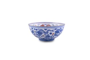 AN EGG SHELL PORCELAIN BOWL WITH DRAGONS China, early 20th century the interior decorated