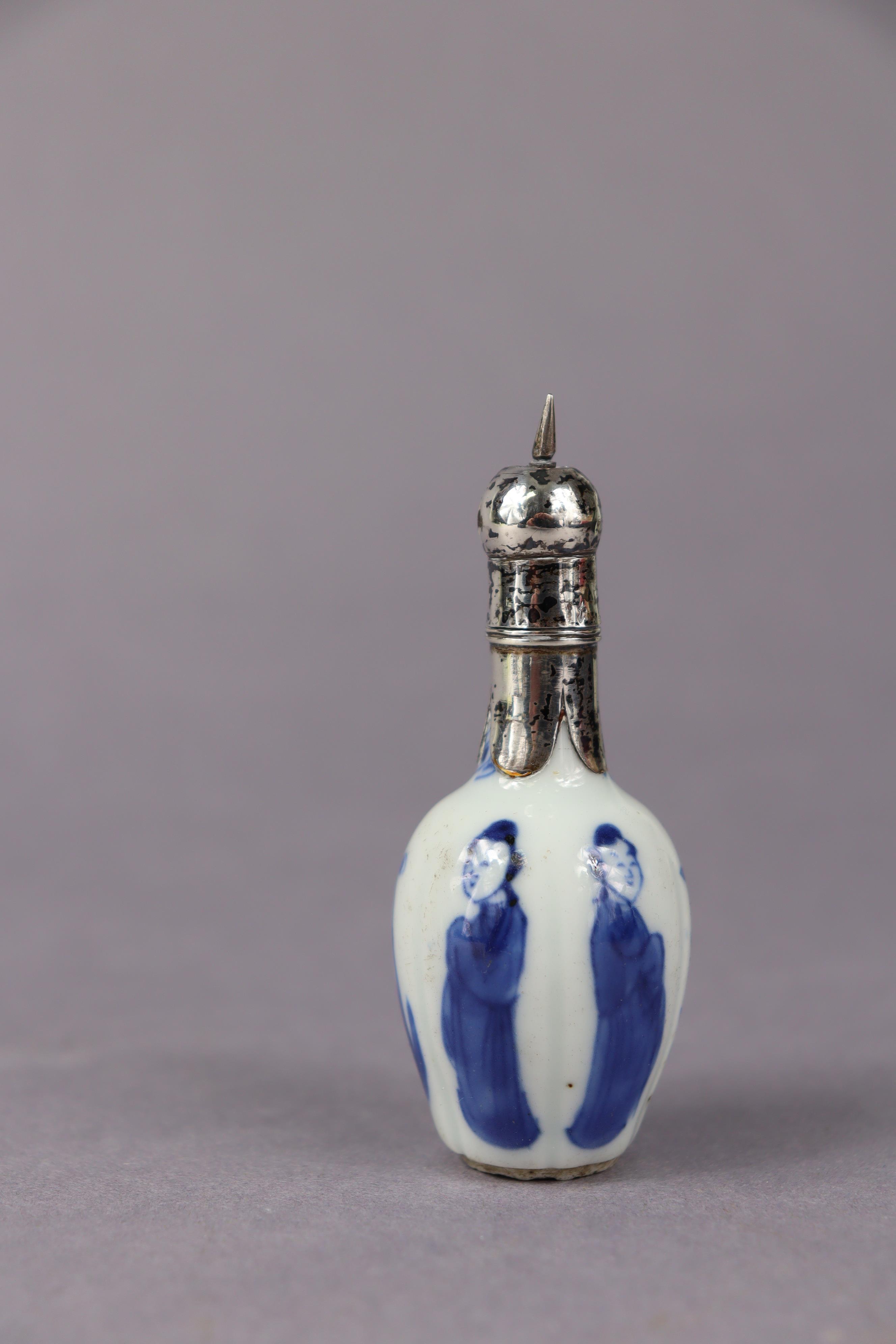 An early Chinese blue & white porcelain miniature lobed vase with standing figures & tall flowers, - Image 9 of 14