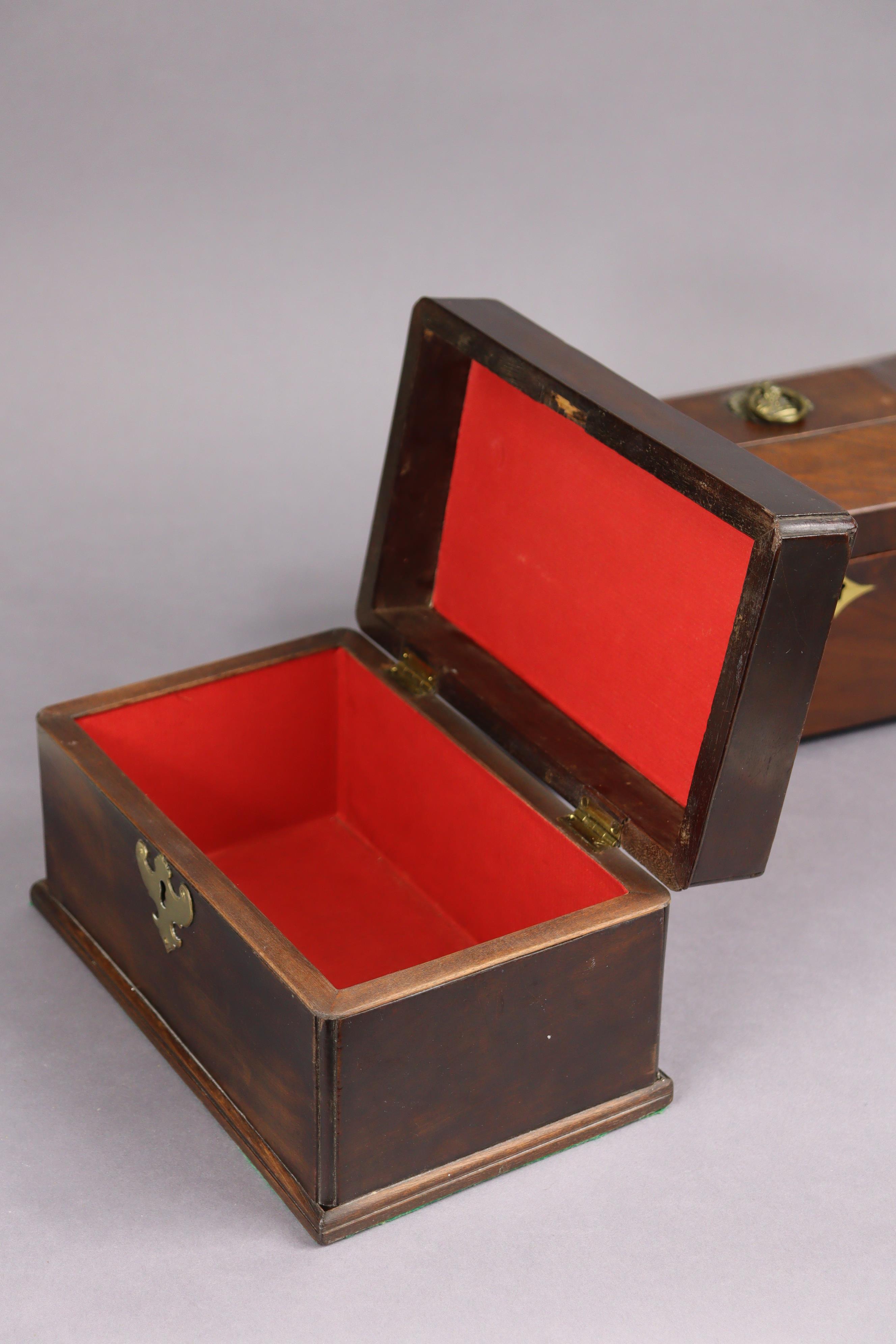 An early 19th century mahogany work box with brass swing handle to the hinged lid, brass shaped - Image 3 of 7