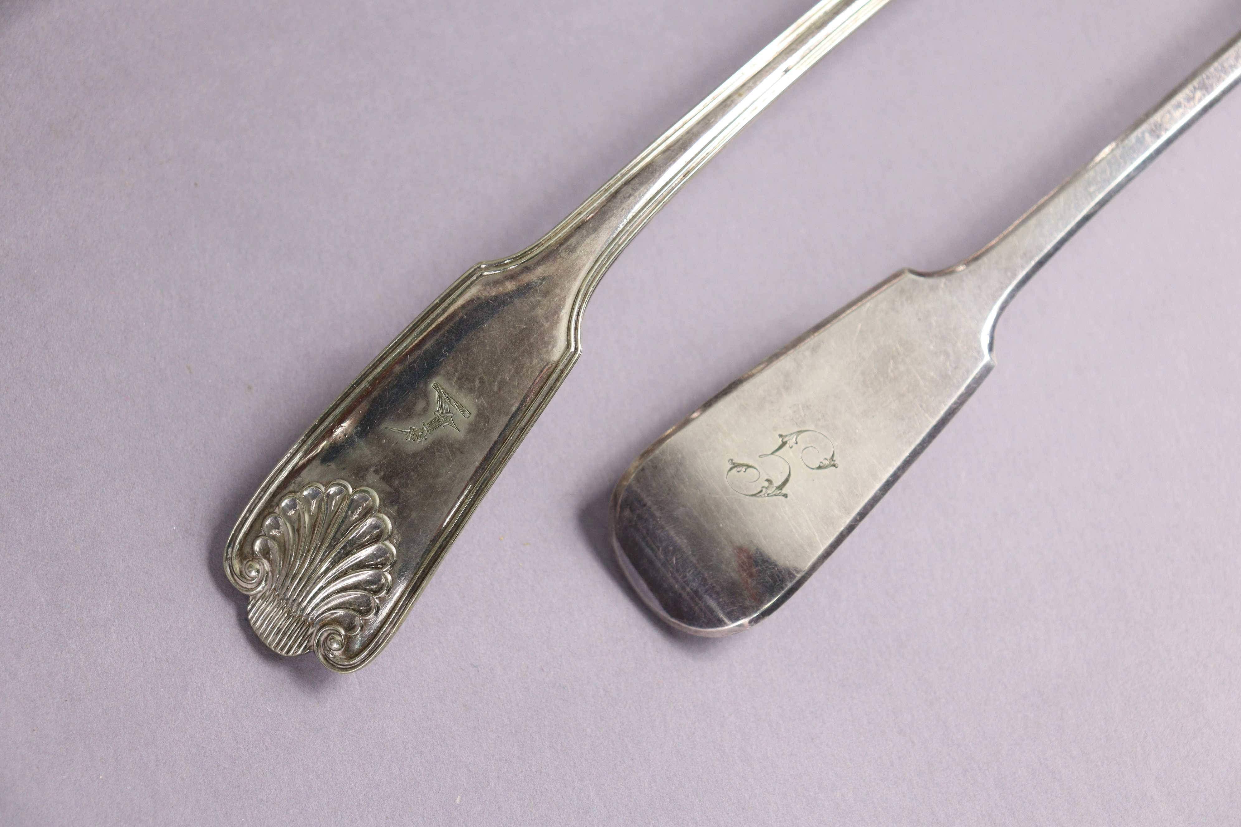 A plated Fiddle, Thread & Shell soup ladle; a Fiddle pattern ditto; a tall plated beaker; circular s - Image 3 of 6
