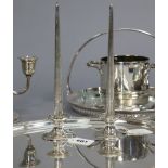 A pair of Elizabeth II silver candlesticks by House of Lawrian, 9¾” high, London 1977 (4.9oz), toge