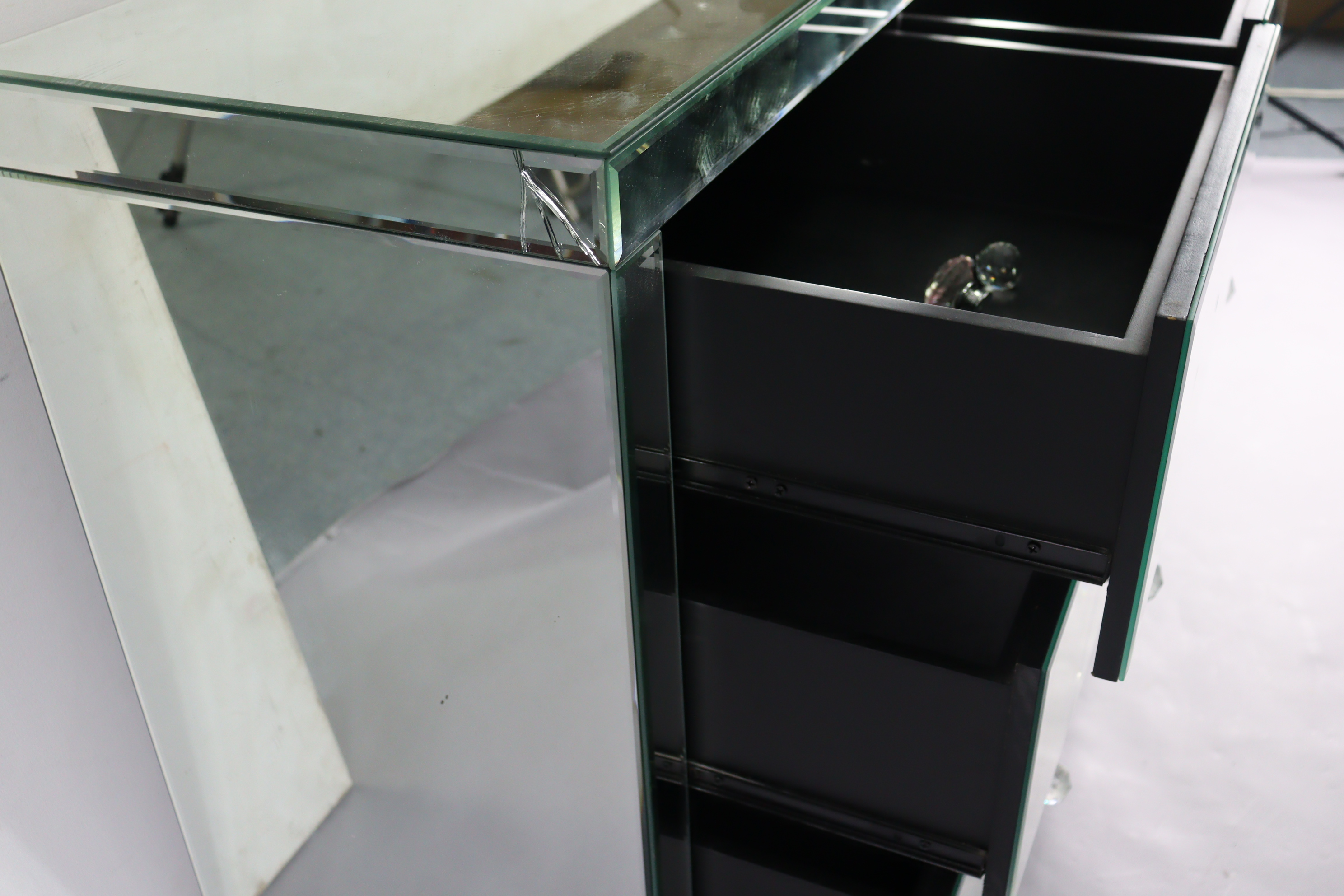 A mirrored dwarf chest fitted two short & two long drawers with faceted knob handles, 39¼” wide x - Image 4 of 6