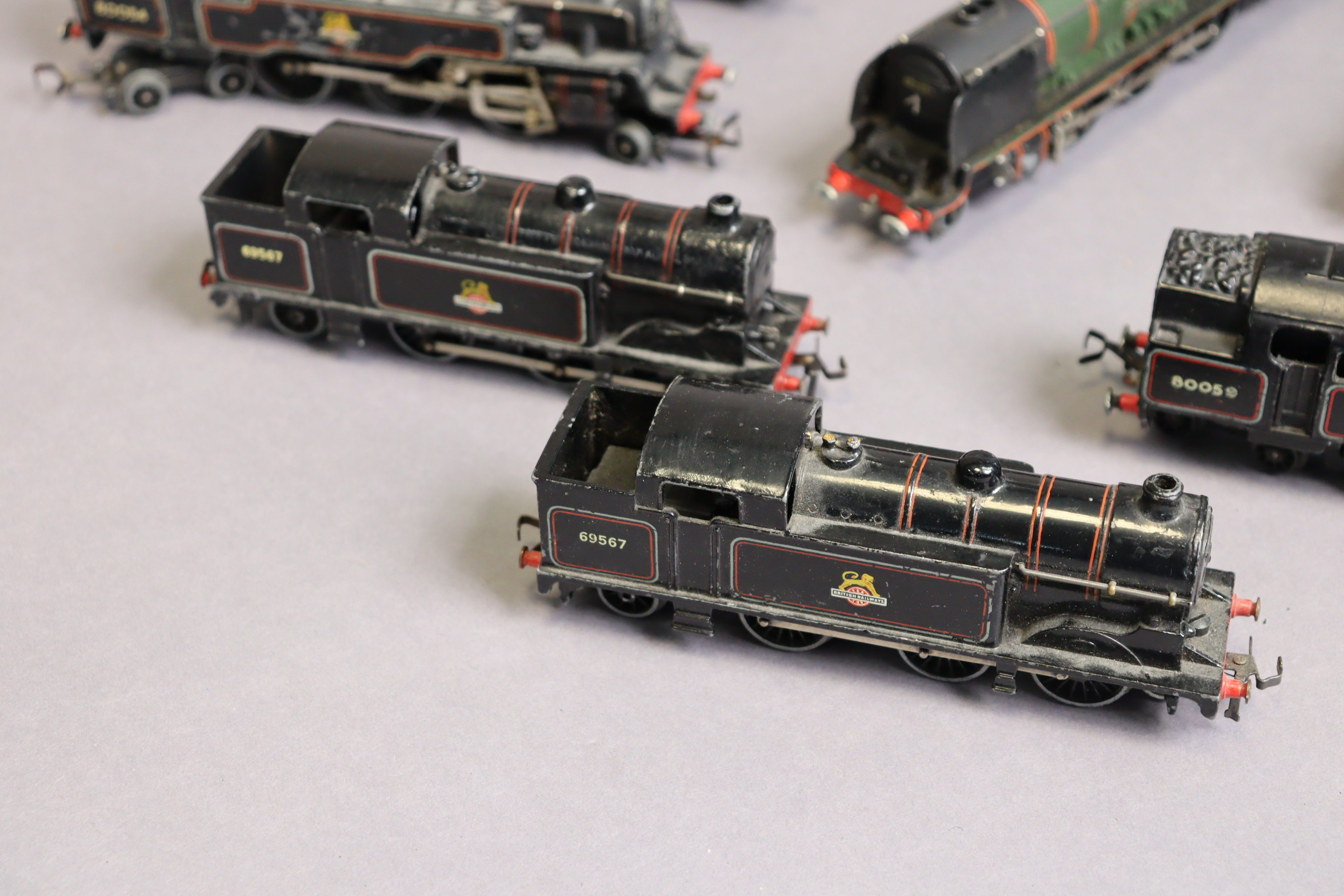 Two Hornby Dublo “00” gauge scale models of 4-6-2 locomotives “Duchess of Montrose”; two ditto LMS - Image 4 of 8