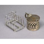 A Victorian silver drum mustard pot in the late 18th century style, with pierced sides, flat