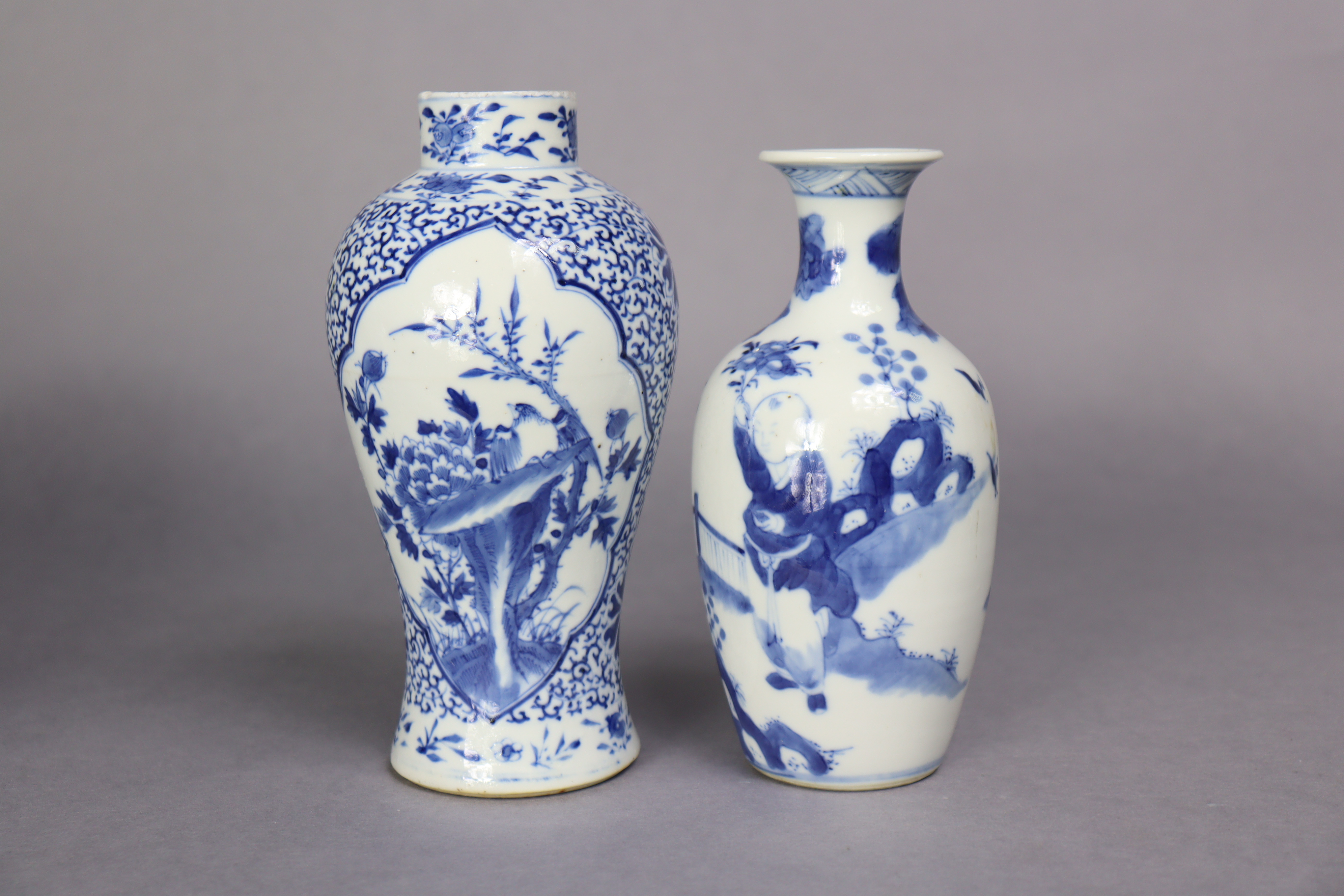 A 19th century Chinese blue & white porcelain bottle vase decorated with fishermen in a - Image 6 of 8