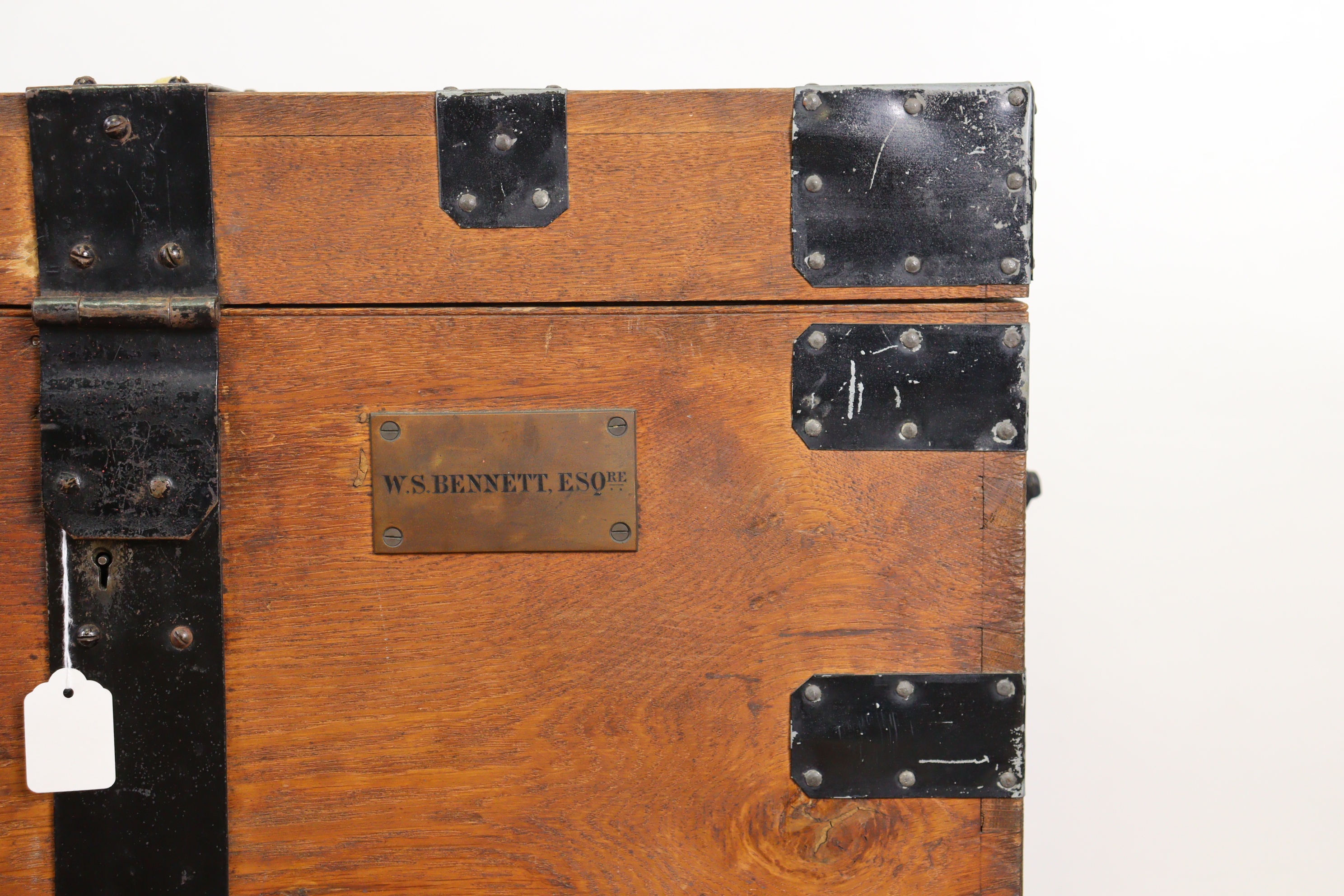 An early 19th century oak & iron-bound late chest )or silver chest), with engraved brass plaque “ - Image 2 of 10