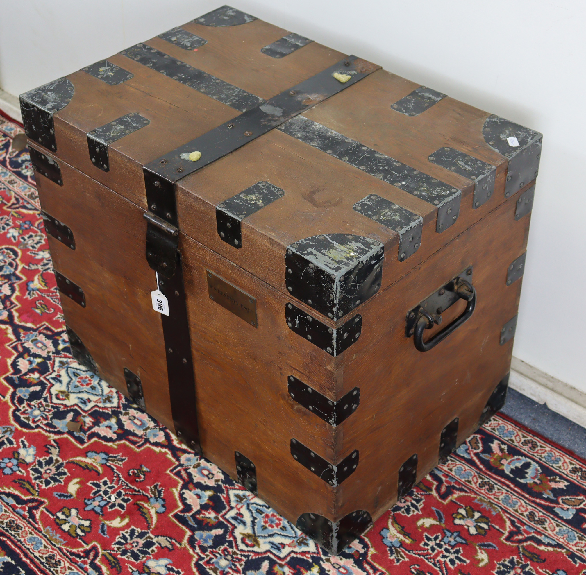 An early 19th century oak & iron-bound late chest )or silver chest), with engraved brass plaque “ - Image 9 of 10