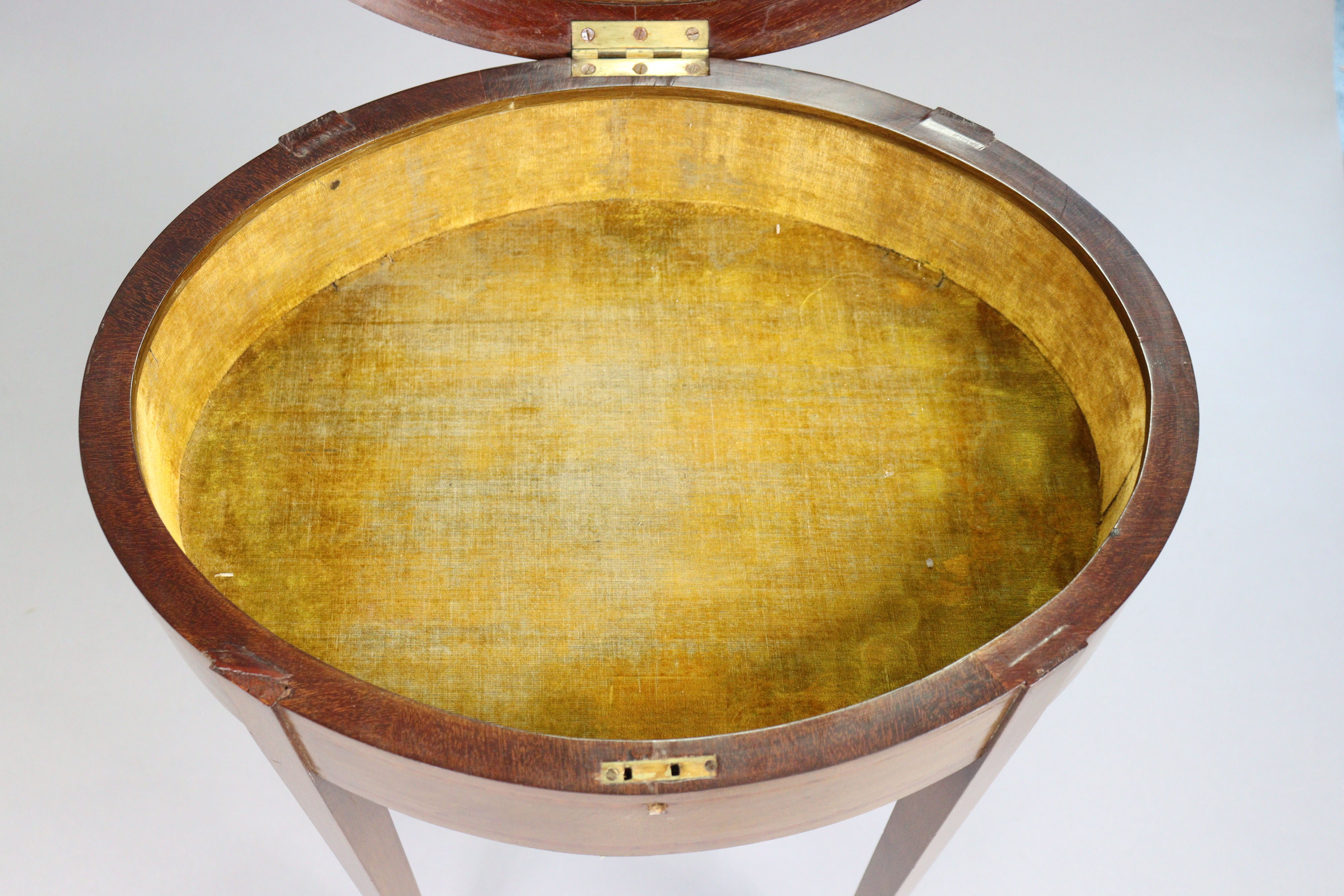 A 19th century inlaid mahogany oval bijouterie table with old-gold velour lined interior enclosed by - Image 2 of 3