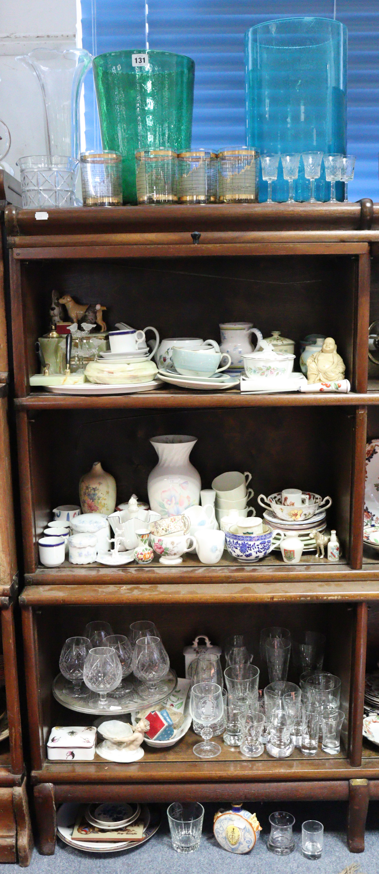 Various items of decorative china, pottery and glassware, part w.a.f.