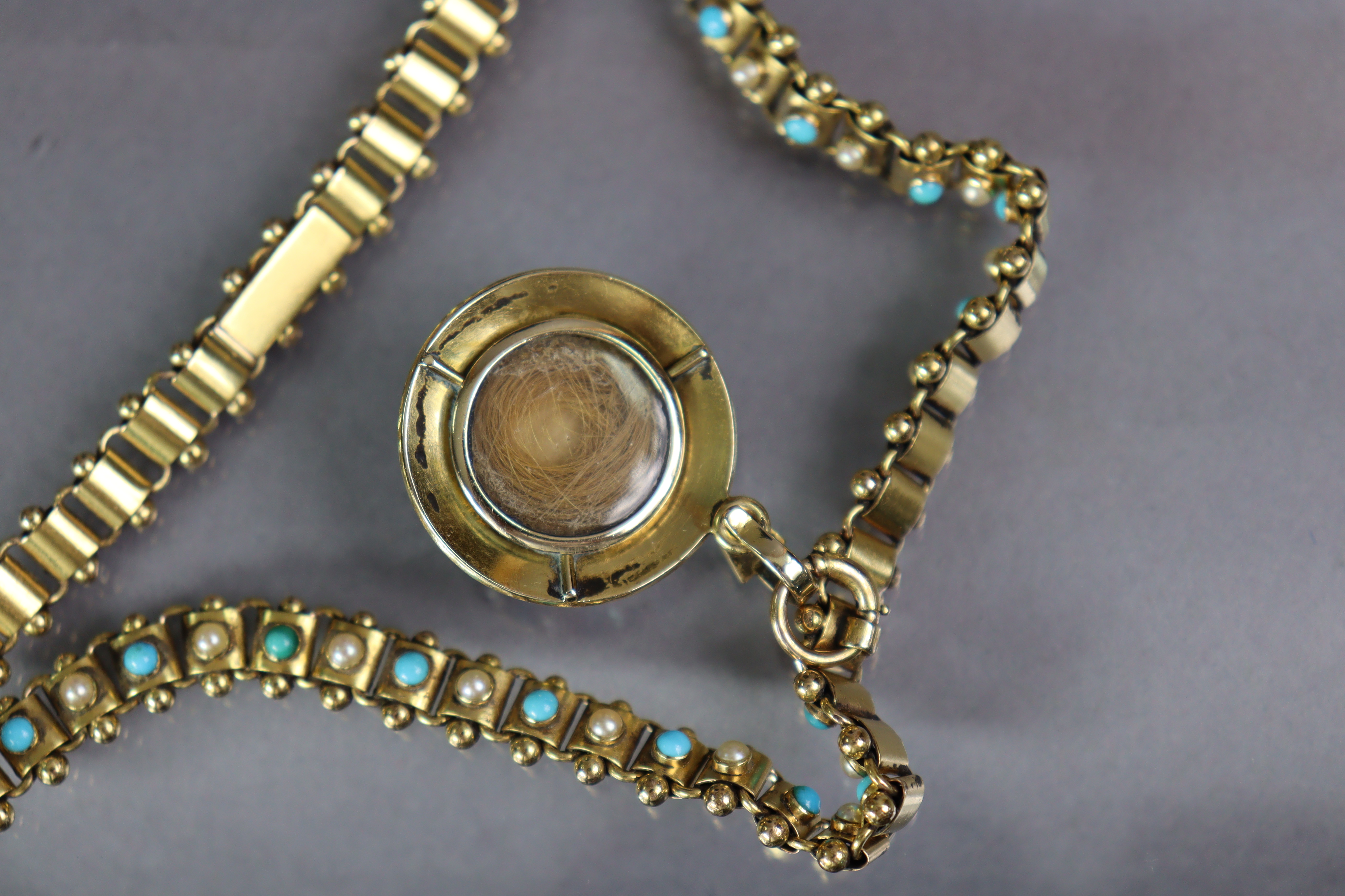 A 19th century yellow metal necklace of box links with a bead either side, each set alternating seed - Image 5 of 6