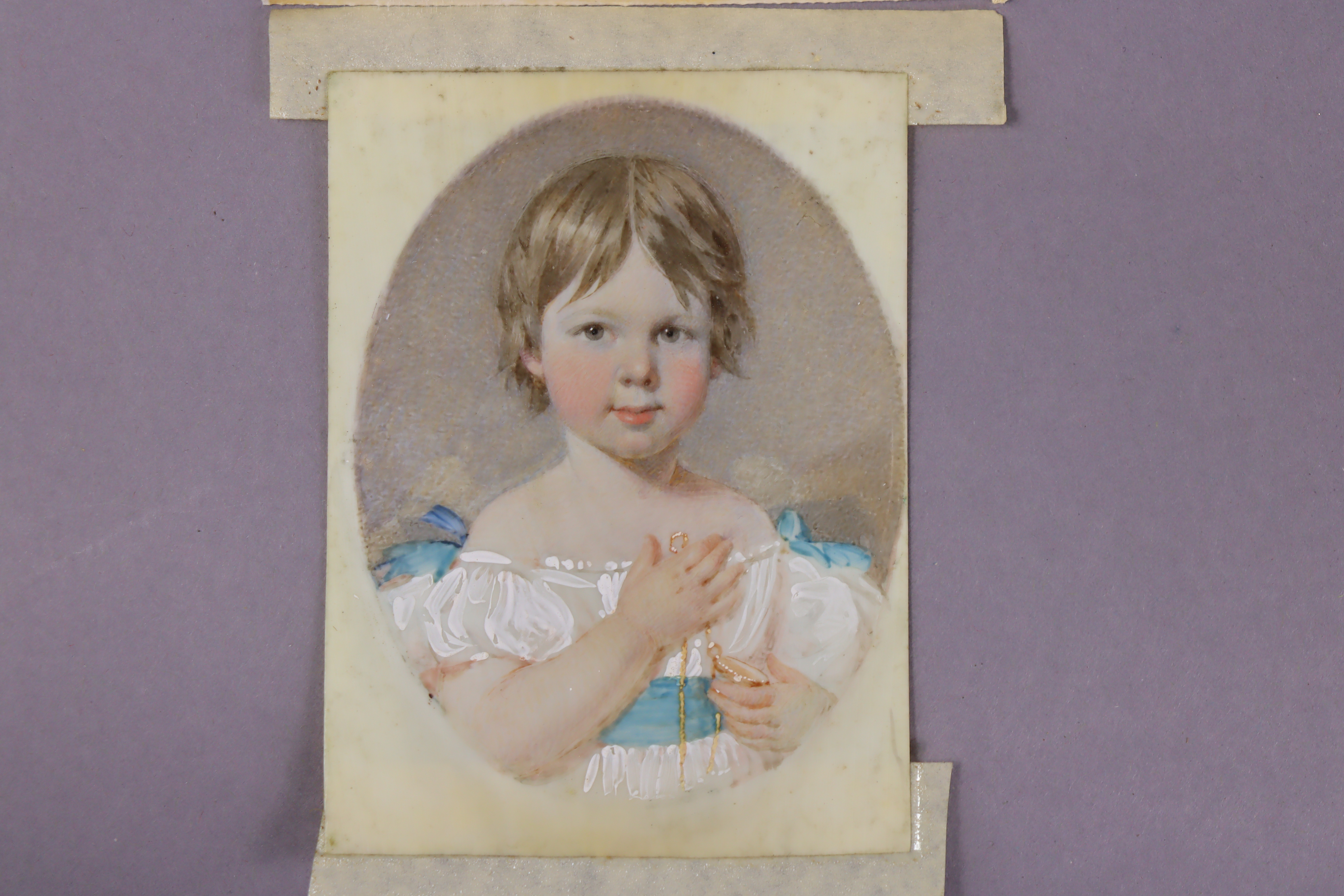 ENGLISH SCHOOL late 19th/early 20th century. A portrait miniature of a young girl wearing white - Image 3 of 4