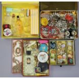 Three compacts; various items of costume jewellery, etc.