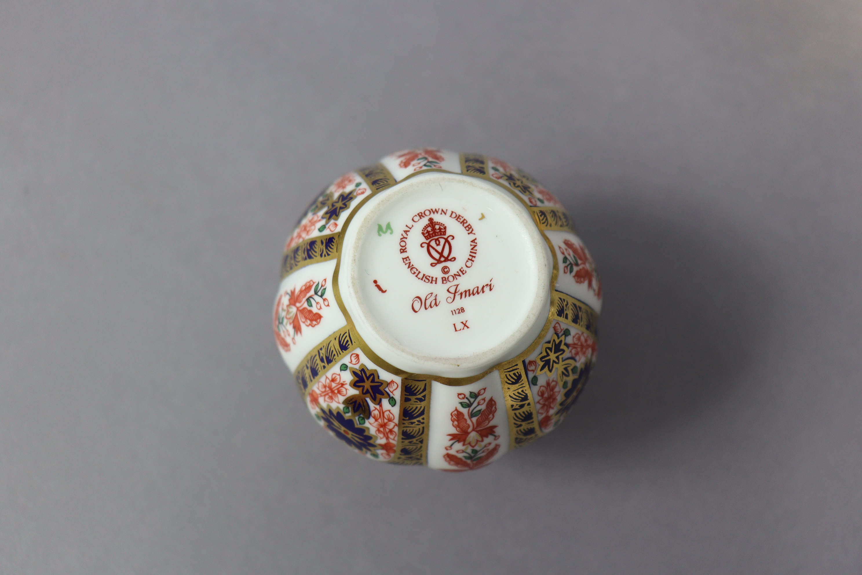 A Royal Crown Derby “Polar bear” paperweight; a ditto “Old Imari” timepiece, 4¼” high; a ditto vase; - Image 10 of 13