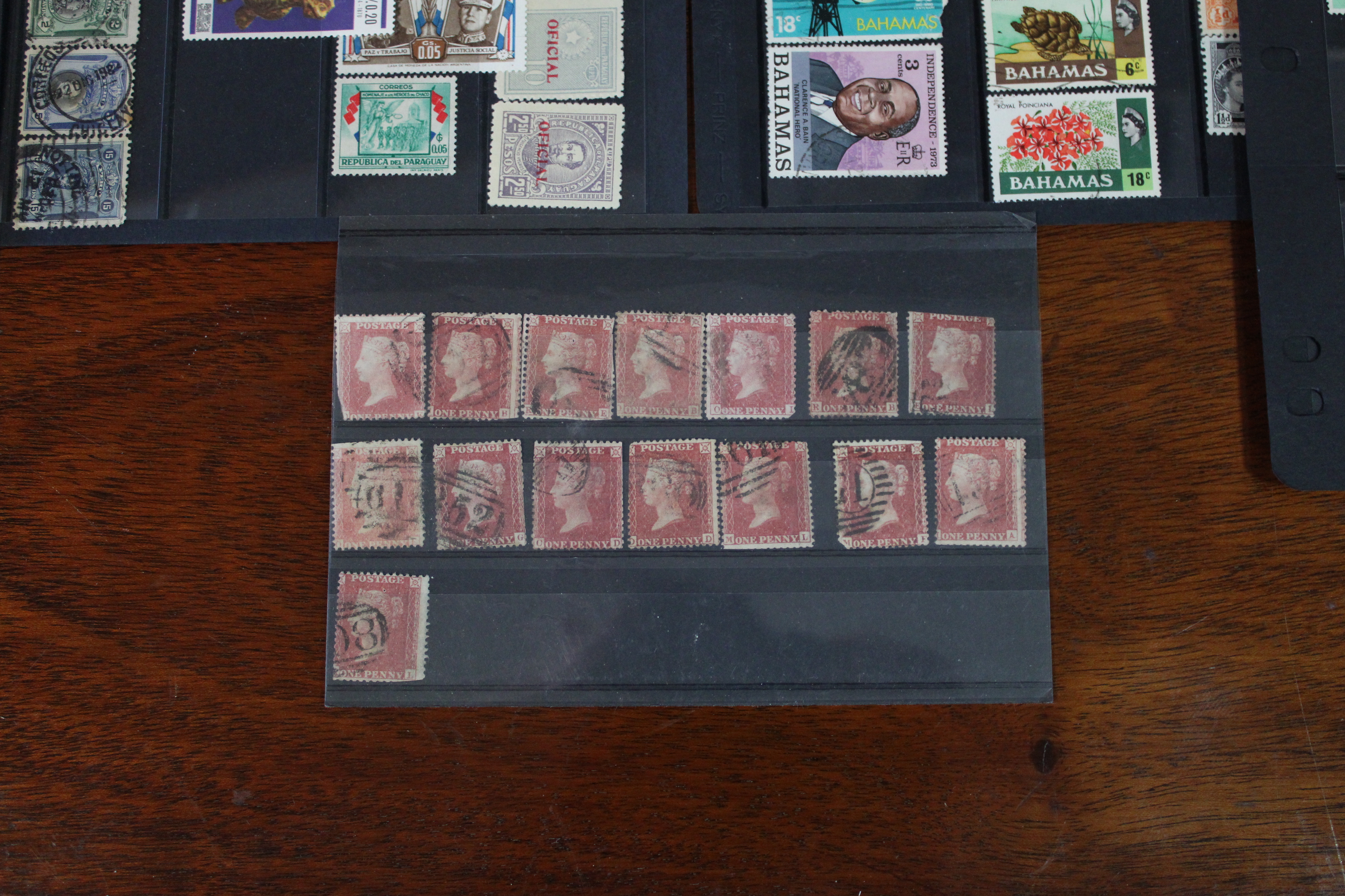 A collection of British Commonwealth & foreign stamps, including fifteen star-plate 1d Reds, on 26 - Image 2 of 4