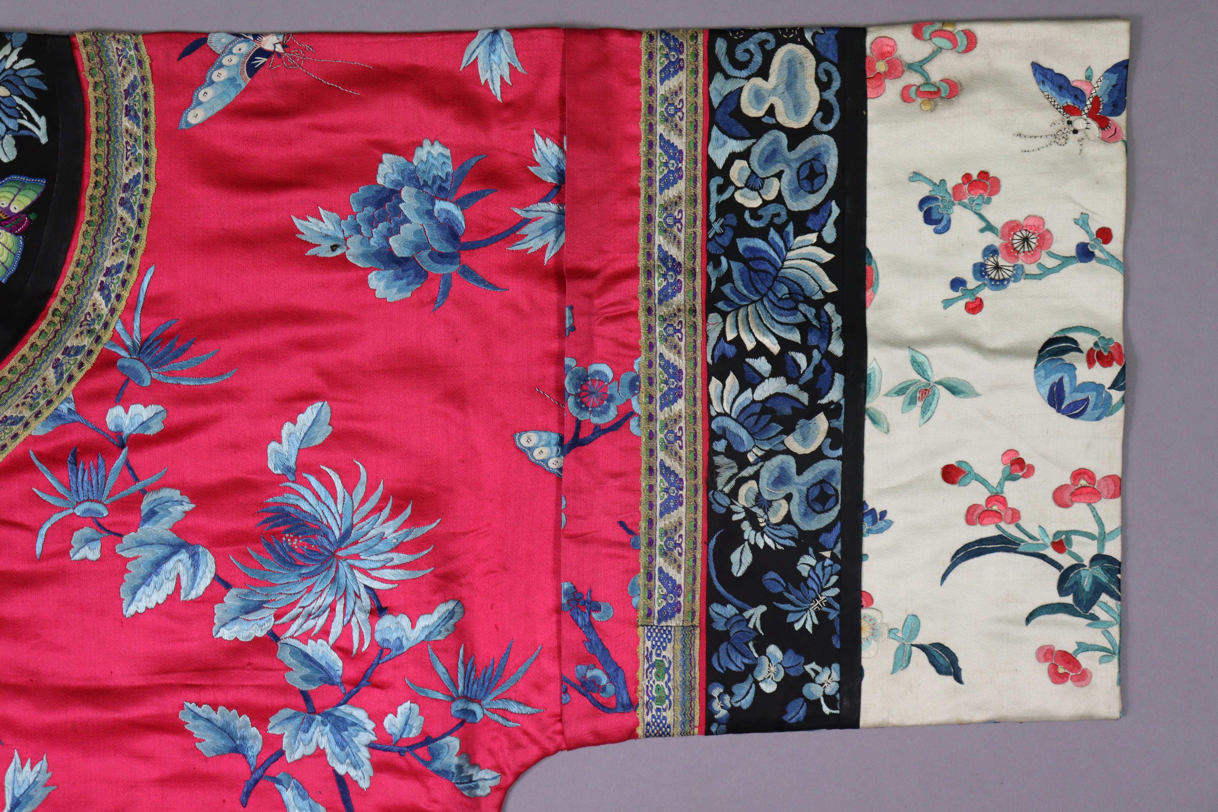 A LATE 19th CENTURY CHINESE SILK INFORMAL LADY’S ROBE, of pink ground with all-over embroidered - Image 9 of 15