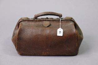 A vintage Gladstone-type tan leather bag 36cm wide; & various trade cards in four albums & loose.