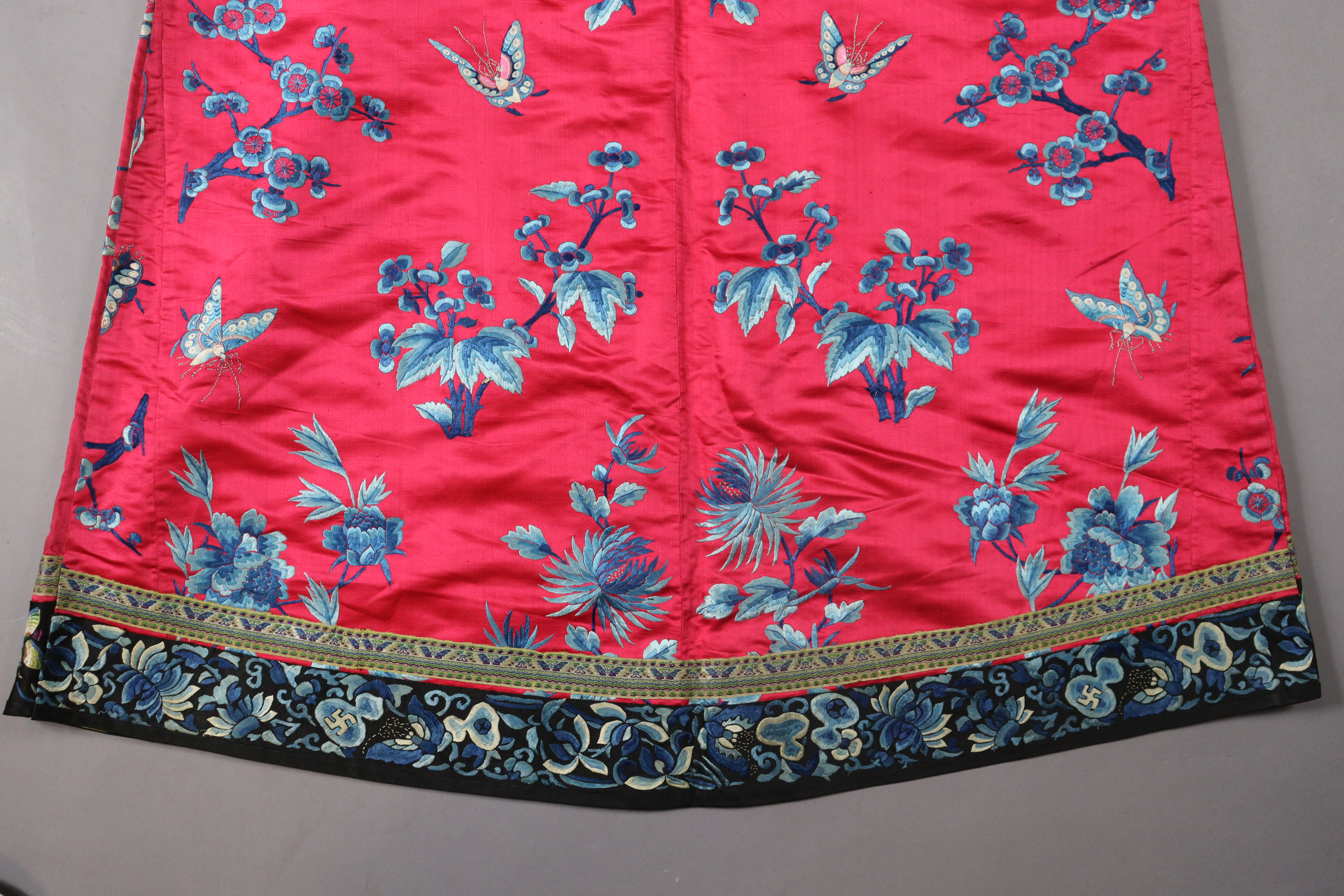 A LATE 19th CENTURY CHINESE SILK INFORMAL LADY’S ROBE, of pink ground with all-over embroidered - Image 7 of 15