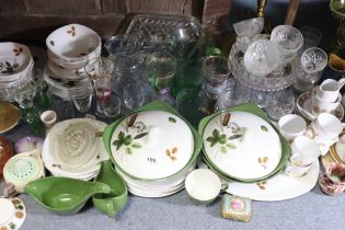 Various items of decorative china, pottery, & glassware, part w.a.f.