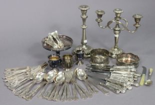 Seventy-four items “Queens” pattern cutlery; & various items of platedware.