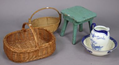 A Winkles & Co blue & white “Delph” toilet jug; a blue & white “Willow” pattern toilet bowl; a