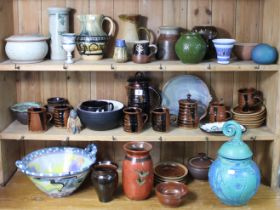 Various items of studio pottery, part w.a.f.