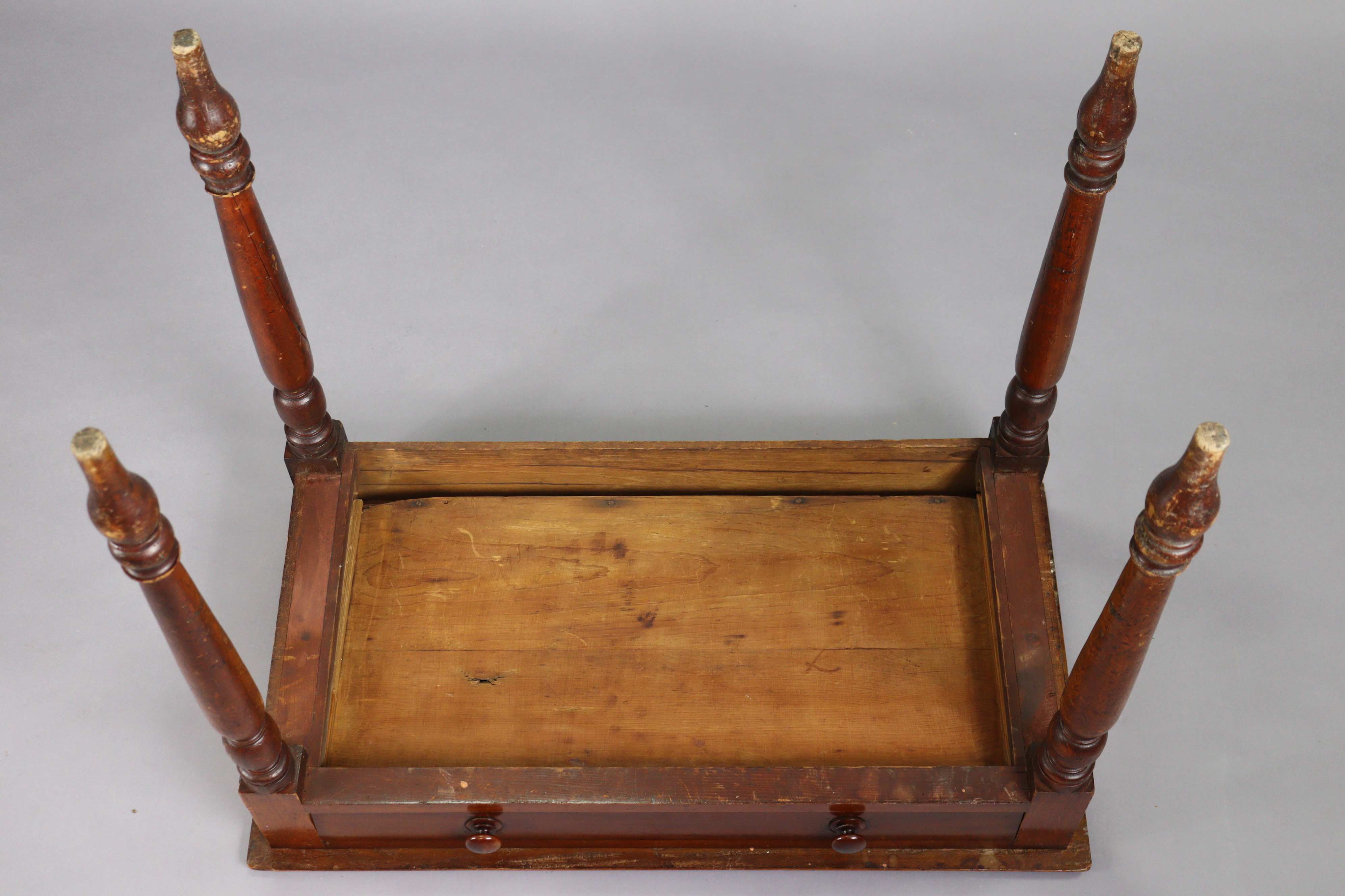 A Victorian mahogany side table with a moulded edge to the rectangular top, fitted frieze - Image 7 of 7