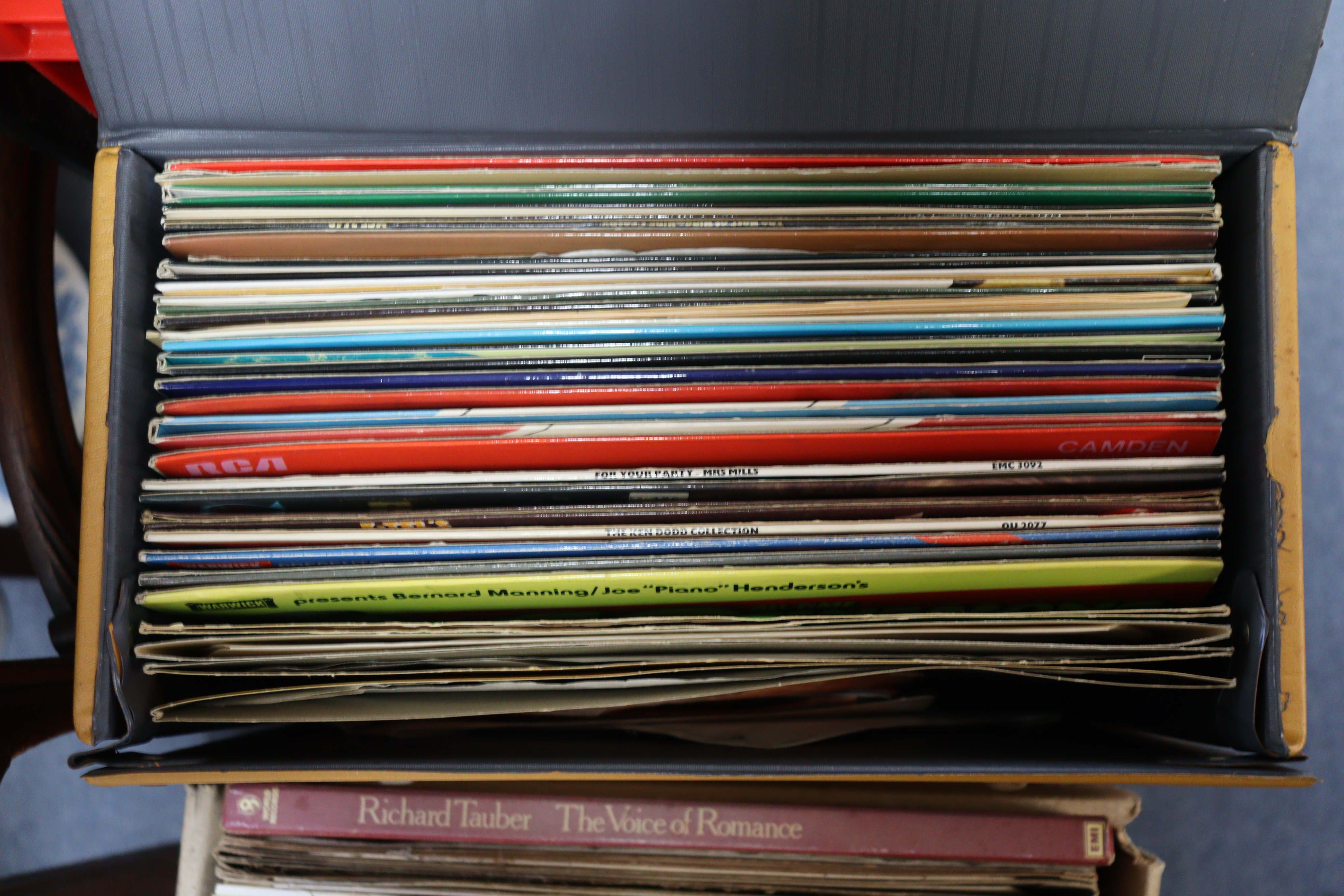 Approximately four hundred various LP records-pop, country, movie soundtracks, etc. - Image 9 of 12