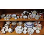 Various items of decorative china, pottery, & glassware, part w.a.f.