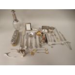 Silver and other collectable items: to include a pair of silver gilt tablet and chain cufflinks;